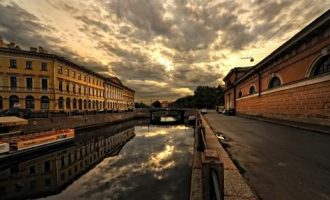 0708-21世纪的定位_2021年上海公务员入职培训