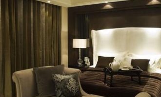 2020年南宁市遴选热点：以高水平开放引领南宁高质量发展_2021年遴选笔试写作范文30篇背诵