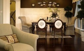 2020年鸡西市遴选热点：率先垂范担使命 时不我待抓落实_2019江苏省遴选