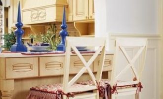 2019年案例分析热点解析：“网红”产品 靠流量更要靠质量_2020河北省直遴选真题解析