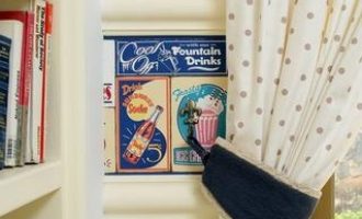 2019年优秀策论文范文：“打铁的人”必须先做“铁打的人”_2019山东省直遴选