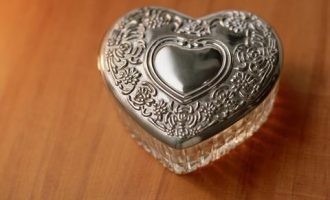 2019年公文改错：公文修改中“三难三易”_2019怀化市直公务员遴选公告