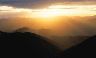 乡镇干部心声：人云乡镇闲，谁知其辛艰；上面千条线，下边针尖尖_乡镇干部