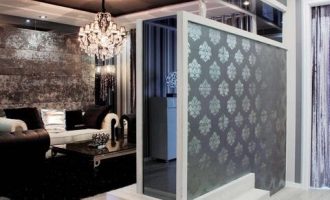 2019年领导讲话优秀范文：2019年新年贺词(吕健大使)_淄博2019年公务员遴选时间